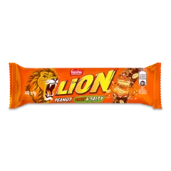 Батончик Nestle Lion з арахісом